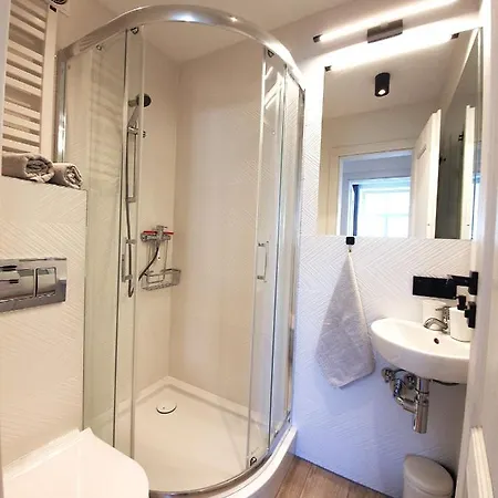 Przy Starowce - Zoni - 2 Osobne Sypialnie, 2 Separate Bedrooms In Old Town - Main Square, Amazing View, Location! *