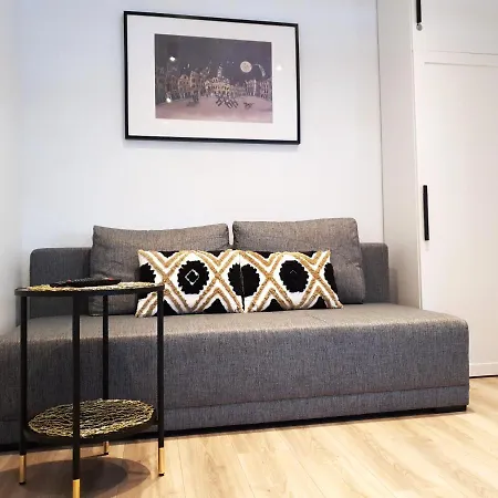 Przy Starowce - Zoni - 2 Osobne Sypialnie, 2 Separate Bedrooms In Old Town - Main Square, Amazing View, Location!