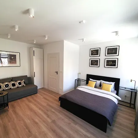 Apartament Przy Starowce - Zoni - 2 Osobne Sypialnie, 2 Separate Bedrooms In Old Town - Main Square, Amazing View, Location! *