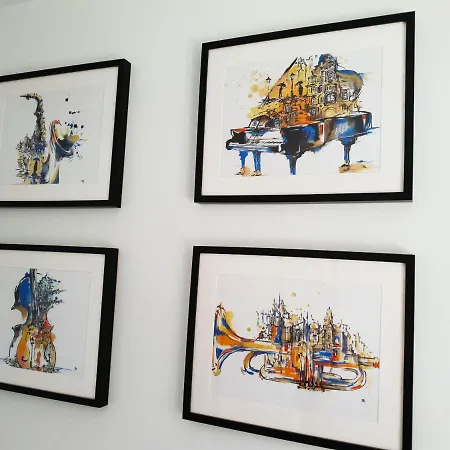 Przy Starowce - Zoni - 2 Osobne Sypialnie, 2 Separate Bedrooms In Old Town - Main Square, Amazing View, Location! Daire Boleslawiec (Lower Silesia)