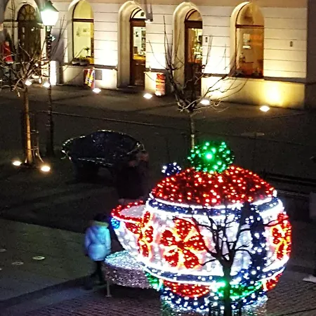 Przy Starowce - Zoni - 2 Osobne Sypialnie, 2 Separate Bedrooms In Old Town - Main Square, Amazing View, Location! Boleslawiec (Lower Silesia)