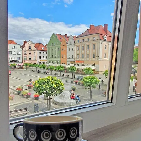 Διαμέρισμα Przy Starowce - Zoni - 2 Osobne Sypialnie, 2 Separate Bedrooms In Old Town - Main Square, Amazing View, Location! *