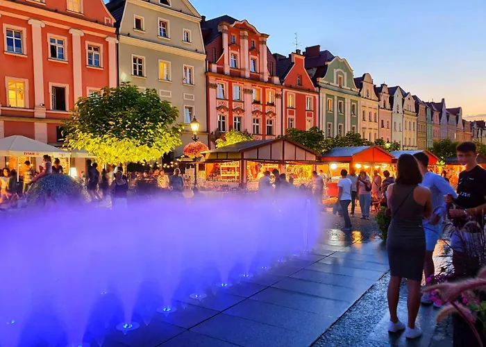 アパート Przy Starowce - Zoni - 2 Osobne Sypialnie, 2 Separate Bedrooms In Old Town - Main Square, Amazing View, Location! ブンツラウ