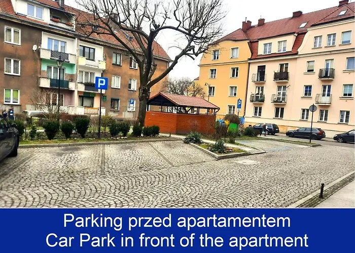 Przy Starowce - Zoni - 2 Osobne Sypialnie, 2 Separate Bedrooms In Old Town - Main Square, Amazing View, Location! * ブンツラウ